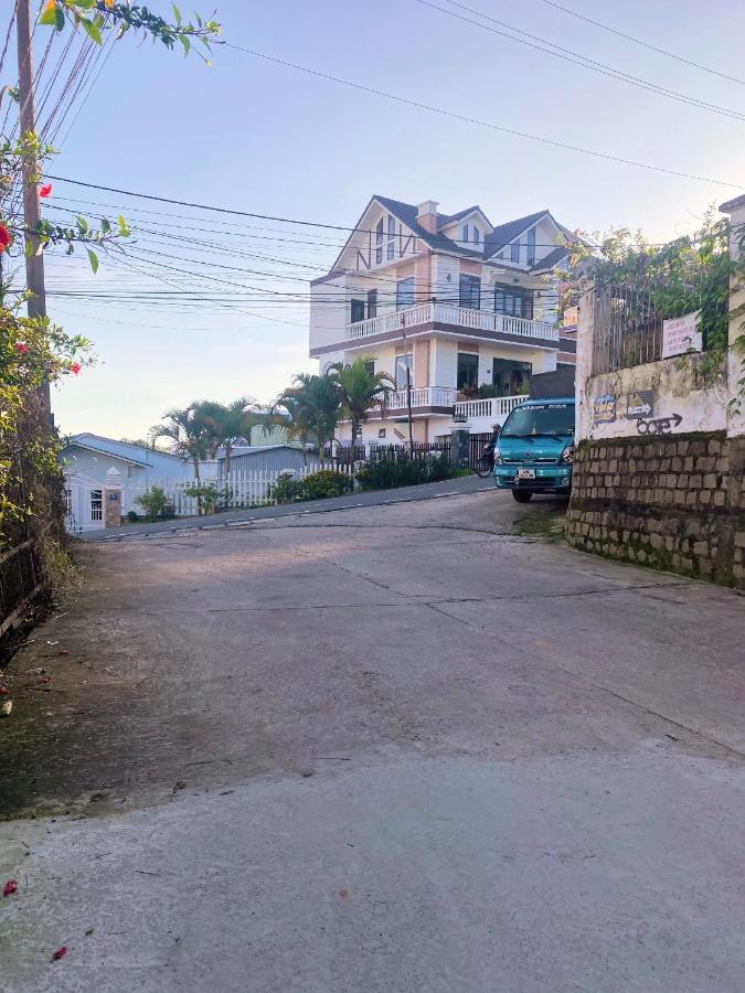 Nang Mai Homestay Dalat Exteriör bild